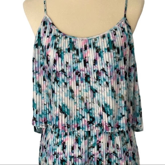 Parker Jasmine Blue Floral Print Jett Accordion Tiered Mini Cocktail Dress M - Picture 11 of 14